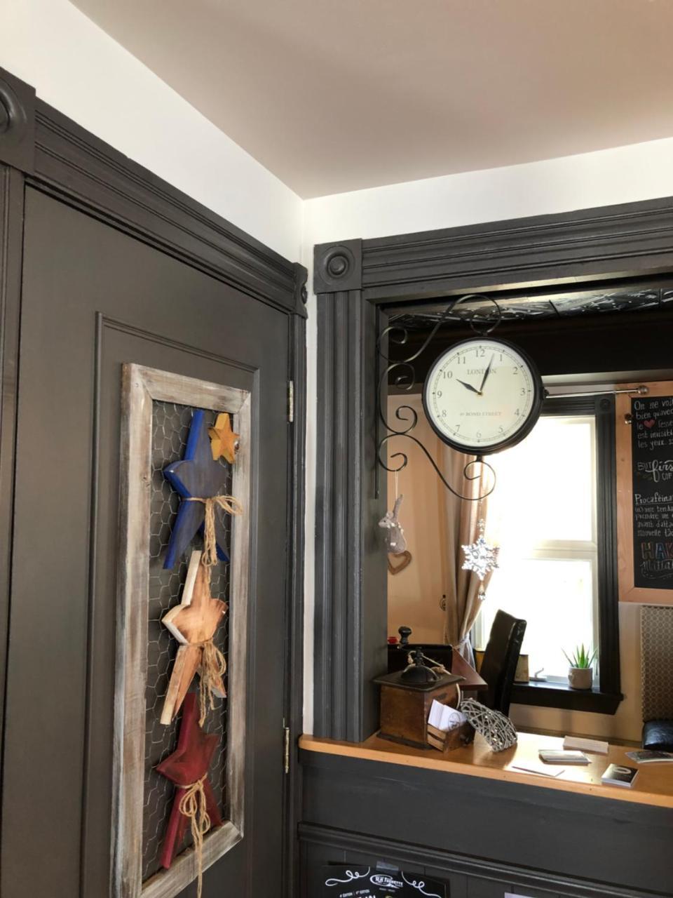 Auberge D'Anjou-Cocooning Cafe Petit Rocher Bagian luar foto